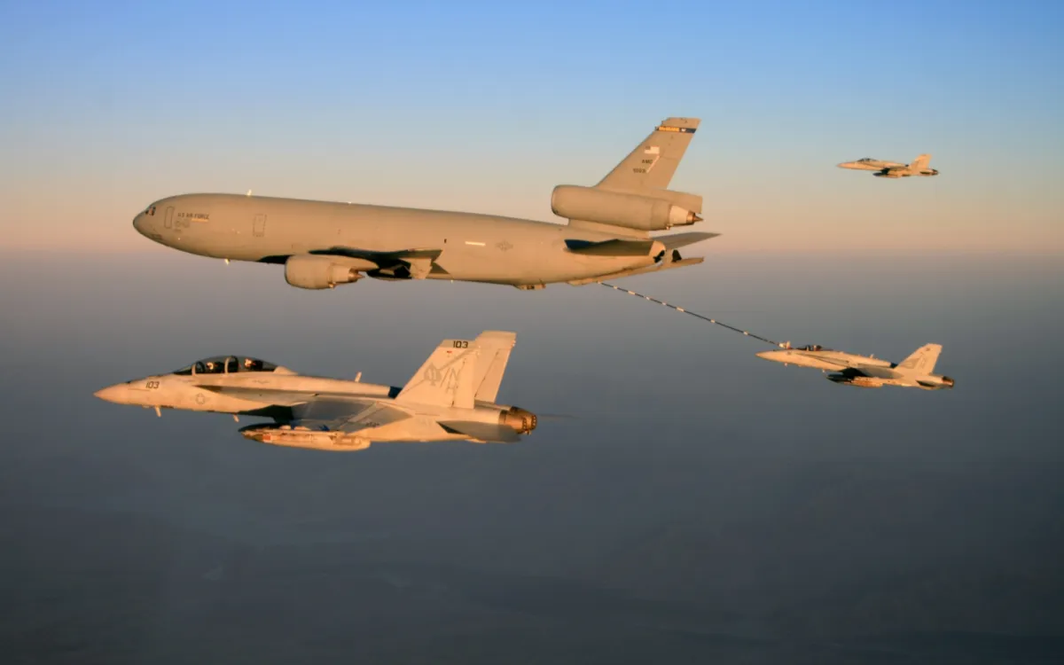 American KC-10 aircraft